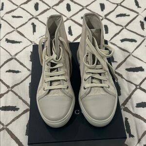 Gucci High-Top Sneakers
